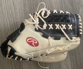 Rla125-15w Rawlings Liberty Advanced Rla125 Fastpitch Softball 12.5 Inch Infield Pitcher Glove Rla125-15w Rawlings Liberty Advanced Rla125 Fastpitch Softball 12.5 Inch Infield Pitcher Glove