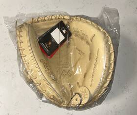 Rprorcm33c-rht Rawlings Rprorcm33c Heart Of The Hide Baseball Catchers Mitt 33 Inch Rht - New Rprorcm33c-rht Rawlings Rprorcm33c Heart Of The Hide Baseball Catchers Mitt 33 Inch Rht - New