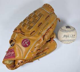 Rsg4 Rawlings Softball Baseball Glove 13.5 Inch Super Size Fastback Basket-web Rht Rsg4 Rawlings Softball Baseball Glove 13.5 Inch Super Size Fastback Basket-web Rht