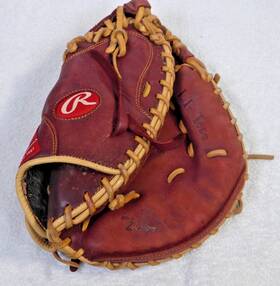 Scm33ss-3 Rawlings Scm33ss-3/0 Sandlot Series 33 Inch Right Hand Throw Catchers Mitt Solid Web Leather