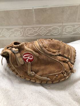 Xcm12s Rawlings Usa Heritage Game Ready 33 Inch Baseball Catchers Mitt Right Throw Xcm12s Rawlings Usa Heritage Game Ready 33 Inch Baseball Catchers Mitt Right Throw