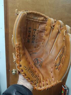 Mi400 Reach Super Monster Leather Mi400. 13 Inch Baseball Glove Rh Throw. Euc. Fast Ship