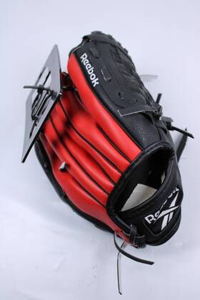 Reebok 681066140079 Utility Baseball Glove-right Hand Throw Child Unisex 9 Inch