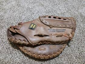 00149 Regent First Baseman Baseball Glove Made In Japan Rht Right Hand Throw
