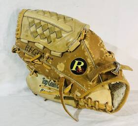 Regent 029807079804 Baseball Glove Big Man Classic 12.5 Inch Right Hand Cowhide 07980