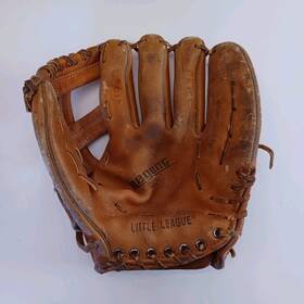 03347 Regent Little League Baseball Softball Glove Mitt 03347 Regent Little League Baseball Softball Glove Mitt