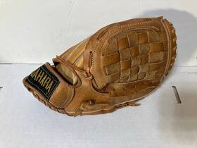 P300 Sahara Baseball Glove Mitt Rht Steer Hide Custom Built P300 Sahara Baseball Glove Mitt Rht Steer Hide Custom Built