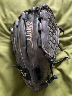 Lfc3 Schutt Vintage Rht Lisa Fernandez Softball Glove Grey 12.5 In Nice Lfc3 Schutt Vintage Rht Lisa Fernandez Softball Glove Grey 12.5 In Nice