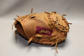 3000jr Shoeless Joe Youth Catchers Mitt Right Hand Throw -retails For 200 Euc