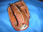 A2636 Size 11.25 Action Baseball Leather Snap Wilson " - Glove