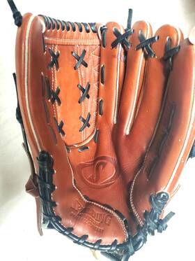 Spalding 029321420656 Softball Glove From 2013 Top Grain Leather 14 Inch Rht Deep Brown 42065 Spalding 029321420656 Softball Glove From 2013 Top Grain Leather 14 Inch Rht Deep Brown 42065