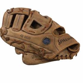 42-3926 Spalding Dave Kingman 12.5 Inch Leather Baseball Glove Left Hand Throw 42-3926 Spalding Dave Kingman 12.5 Inch Leather Baseball Glove Left Hand Throw