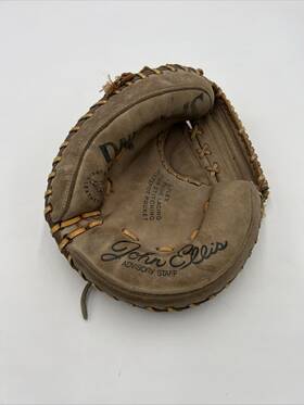 42-7415 Spalding John Ellis Catchers Baseball Glove Rht Sweet Spot Pocket