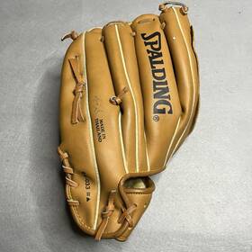 44-033 Spalding Stadium Series 11in Left Hand Leather Baseball Glove Deep Pocket 44-033 Spalding Stadium Series 11in Left Hand Leather Baseball Glove Deep Pocket