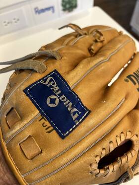 42-051 Spaulding Softball Glove Leather Rht Adult Competition 42 051 Top Grain