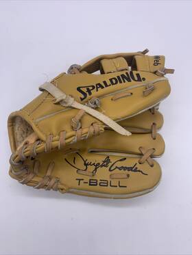 42-113 Spaulding Dwight Gooden Model Youth Baseball Glove Leather Rht 9 Inch