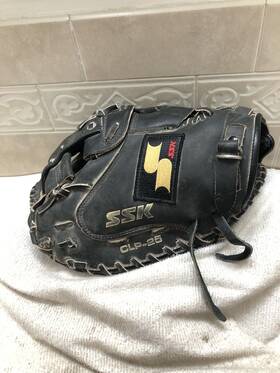 Clp-25 Ssk Tough Broken In Game Ready 33 Inch Softball Catchers Mitt Left Hand Throw