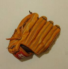 Dpg-340 Ssk Sasaki Sport Dimple Baseball Glove 10 Inch Youth Right Handed Player Dpg-340 Ssk Sasaki Sport Dimple Baseball Glove 10 Inch Youth Right Handed Player