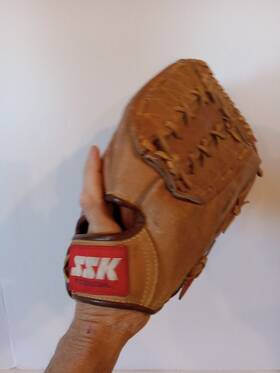 Sbg-72 Ssk Sbg-72/74 Dimple-ll Leather Baseball Glove 12 Inch Vintage