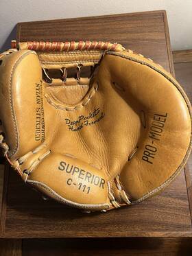 C-111 Superior Sporting Goods Vintage Catchers Mitt