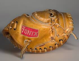 Tc121a Tonix Inch The Winner Catchers Glove