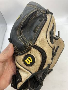 A0425 Wilson 026388662876 Zs95 Ez Catch Youth 9.5 Inch T-ball Glove Right-handed Thrower