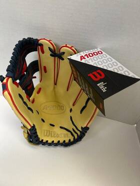 A1000 Wilson 097512721684 12 Inch Rht Baseball Glove A1000 Wilson 097512721684 12 Inch Rht Baseball Glove