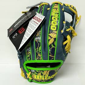 A2000 Wilson 097512820592 Savannah Bananas Tropical Game Exclusive Baseball Glove 11.5 1786 A2000 Wilson 097512820592 Savannah Bananas Tropical Game Exclusive Baseball Glove 11.5 1786