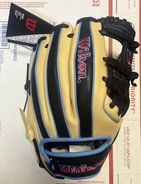 Wbw102579115 Wilson 097512836678 A1000 11.5 Inch 1786 Infield Baseball Glove - Rht New With Tags Wbw102579115 Wilson 097512836678 A1000 11.5 Inch 1786 Infield Baseball Glove - Rht New With Tags