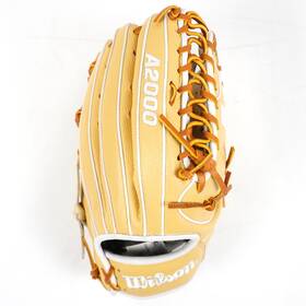 A2000 Wilson 097512850407 Steven Kwan Sk38 Gm Outfield Baseball Glove 12.75 Inch Right Hand Throw