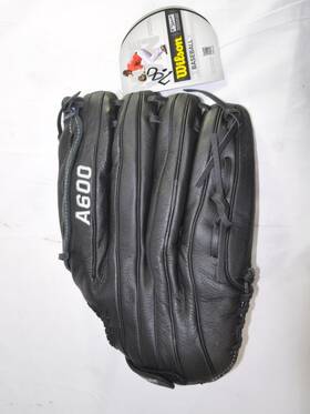A600 Wilson 887768114190 Mitt Glove Leather Nwt New With Tag. Lht 12 Inch All Positions A600 Wilson 887768114190 Mitt Glove Leather Nwt New With Tag. Lht 12 Inch All Positions