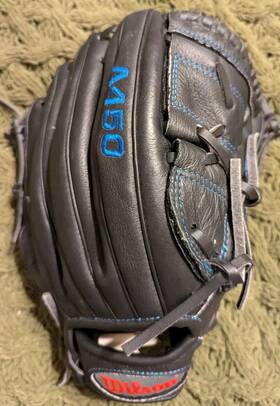 Ao4rb19jl34 Wilson 887768769543 Youth A450 12 Inch Baseball Glove Rht Black Leather Rc1