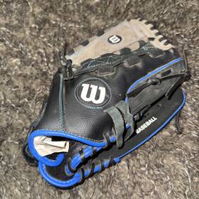 A03rb21b512bg Wilson A350 Leather Baseball Glove 12 Inch A03rb21b512 Dual Hinge Black And Blue Rht A03rb21b512bg Wilson A350 Leather Baseball Glove 12 Inch A03rb21b512 Dual Hinge Black And Blue Rht
