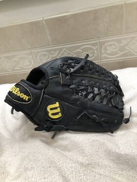 A0450bbjh22 Wilson A450 Boy S Fully Broken In 12 Inch Trapeze Baseball Glove Right Throw