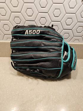 A050rf1612 Wilson A500 Teal Girl S Game Ready 12 Inch Softball Glove Right Throw A050rf1612 Wilson A500 Teal Girl S Game Ready 12 Inch Softball Glove Right Throw