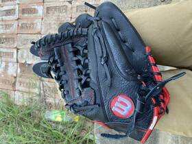 A05rb1512 Wilson A500 Boys Girls Fully Broken In 12 Inch Baseball Softball Glove Right Throw