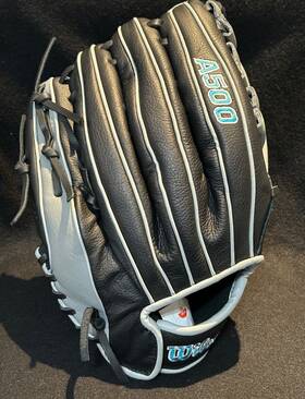 A05rb23125 Wilson Nwt A500 12.5 Inch Youth Baseball Glove Rht Quick Fit Quickfit A05rb23125 Wilson Nwt A500 12.5 Inch Youth Baseball Glove Rht Quick Fit Quickfit