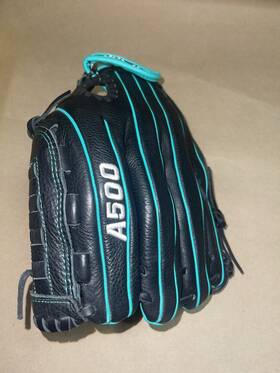 A05rf1812 Wilson A500 11.5 Inch Turquois Green Girls S Deep Pocket Softball Glove Right Throw A05rf1812 Wilson A500 11.5 Inch Turquois Green Girls S Deep Pocket Softball Glove Right Throw