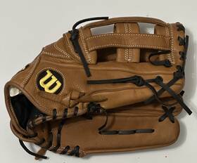 A09rb20d1275 Wilson A950 12.75 Inch Outfielder Baseball Glove Rht -excellent- A09rb20d1275 Wilson A950 12.75 Inch Outfielder Baseball Glove Rht -excellent-
