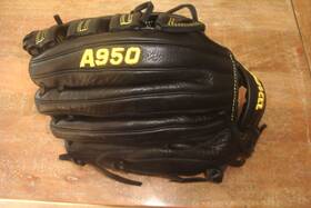 A09rb22d1 Wilson A950 Baseball Glove 12.5 Inch Right Hand Throw Black Leather Mint Condition
