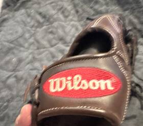 A1000rck92 Wilson Leather Baseball Softball Glove Brown 12.5 Inch 5 Finger