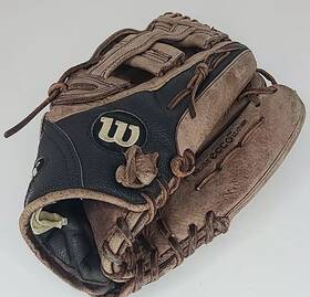 A1000scdw5ss Wilson A1000 Baseball Glove 11.5ftft Right Hand Thrower Broke In