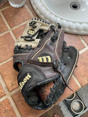 A10lb181789 Wilson A1000 1788 Baseball Glove 11.25ftft Right Hand Thrower A10lb181789 Wilson A1000 1788 Baseball Glove 11.25ftft Right Hand Thrower