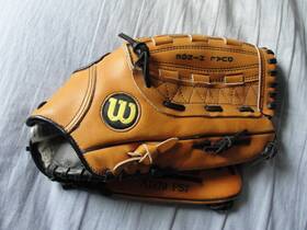 A1870-ps7 Wilson Pro Staff Series A1870 Ps7 Baseball Glove 13.5 Inch Dual Hinge Web Rht A1870-ps7 Wilson Pro Staff Series A1870 Ps7 Baseball Glove 13.5 Inch Dual Hinge Web Rht