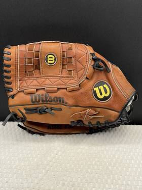 A1882 Wilson Pro Staff Series Ps5 Baseball Glove 12.5 Inch Leather Left Hand Lht A1882 Wilson Pro Staff Series Ps5 Baseball Glove 12.5 Inch Leather Left Hand Lht