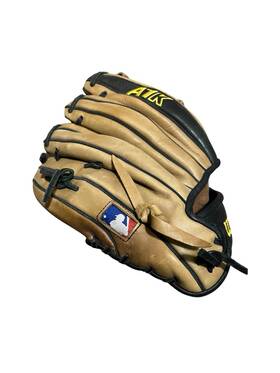 A1k-0 Wilson 11.5 Inch 1786 Baseball Glove Rht Great Condition Brown And Black