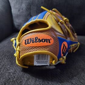 Wbw1001631275 Wilson A2000 12.75inch Baseball Glove Lourdes Gurriel Yp66 Rht Wbw1001631275 Wilson A2000 12.75inch Baseball Glove Lourdes Gurriel Yp66 Rht
