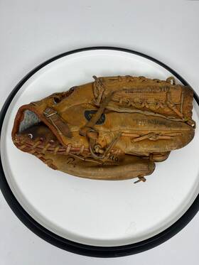 A2000-xlo Wilson Rh Throw Baseball Glove Korea Read Description