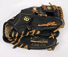 A1815 Wilson A2094 Pro Staff Ps3 11.5 Inch Baseball Glove Select Steerhide Black Rht A1815 Wilson A2094 Pro Staff Ps3 11.5 Inch Baseball Glove Select Steerhide Black Rht