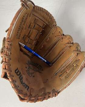 A2225km Wilson Vintage Baseball Glove Kirby Puckett Advisory Series 12 Inch Worn Rht